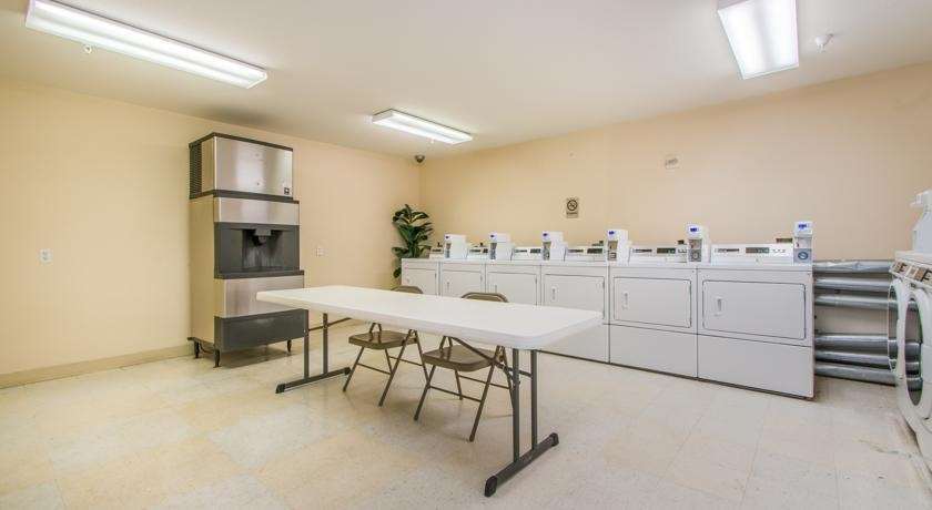 Intown Suites Extended Stay Colorado Springs Facilități foto